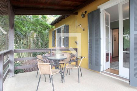 Casa à venda com 420m², 5 quartos e 2 vagasVaranda 1