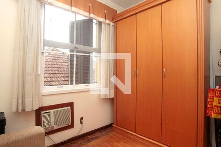 Casa à venda com 420m², 5 quartos e 2 vagasQuarto 4