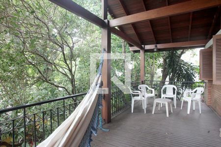Casa à venda com 420m², 5 quartos e 2 vagasVaranda 2 Edícula