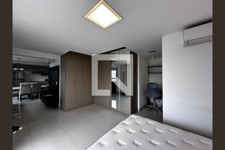 Suíte de apartamento para alugar com 1 quarto, 56m² em Brooklin, São Paulo