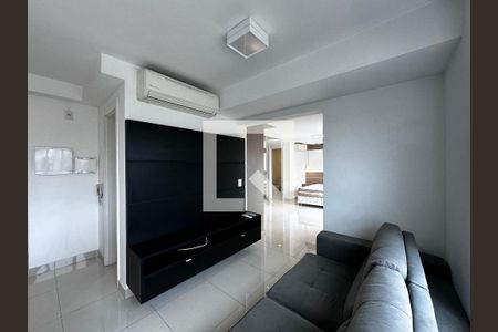 Sala de apartamento para alugar com 1 quarto, 56m² em Brooklin, São Paulo