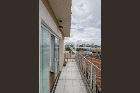 Casa à venda com 208m², 5 quartos e 3 vagas Casa à venda com 208m², 5 quartos e 3 vagasVaranda Suíte