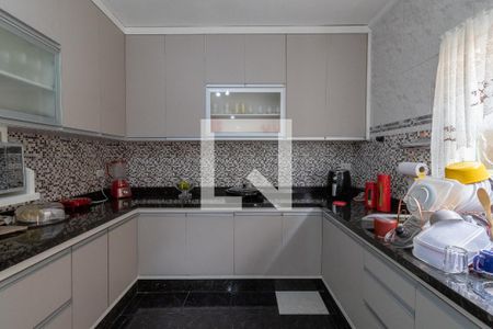Casa à venda com 208m², 5 quartos e 3 vagas Casa à venda com 208m², 5 quartos e 3 vagasCozinha