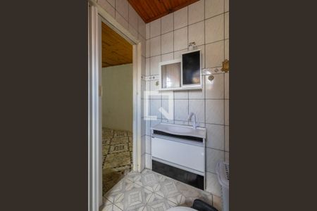 Casa à venda com 208m², 5 quartos e 3 vagas Casa à venda com 208m², 5 quartos e 3 vagasCasa 2 - Banheiro Suíte