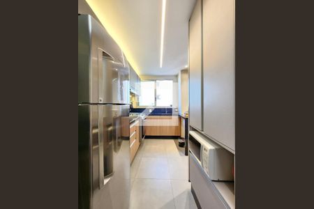 Apartamento à venda com 65m², 2 quartos e 2 vagas Apartamento à venda com 65m², 2 quartos e 2 vagasCozinha