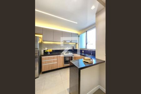 Apartamento à venda com 65m², 2 quartos e 2 vagas Apartamento à venda com 65m², 2 quartos e 2 vagasCozinha