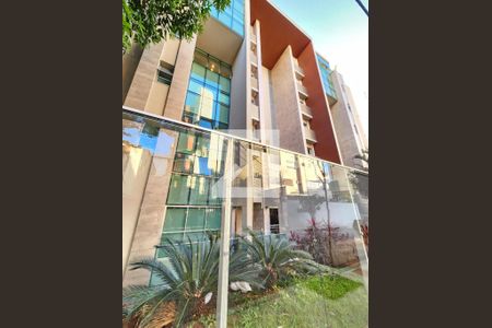 Apartamento à venda com 65m², 2 quartos e 2 vagas Apartamento à venda com 65m², 2 quartos e 2 vagasFachada