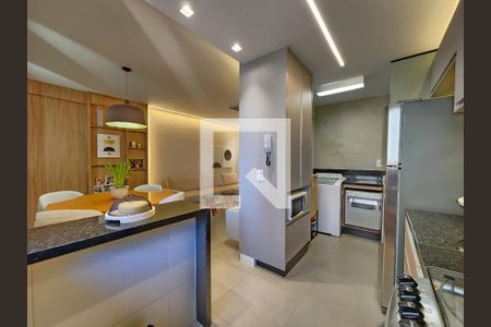 Apartamento à venda com 65m², 2 quartos e 2 vagas Apartamento à venda com 65m², 2 quartos e 2 vagasCozinha