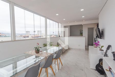 Apartamento à venda com 129m², 3 quartos e 2 vagas Apartamento à venda com 129m², 3 quartos e 2 vagasSala 2 na Cobertura Gourmet