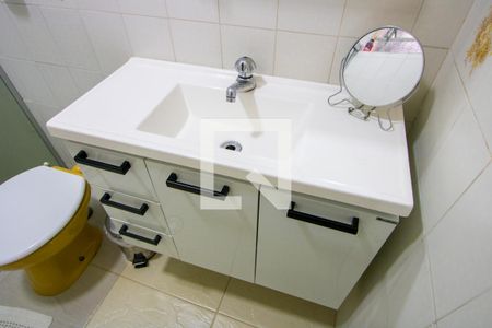 Casa à venda com 121m², 3 quartos e 3 vagas Casa à venda com 121m², 3 quartos e 3 vagasBanheiro do quarto 1