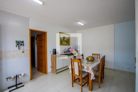 Casa à venda com 121m², 3 quartos e 3 vagas Casa à venda com 121m², 3 quartos e 3 vagasCopa/Cozinha