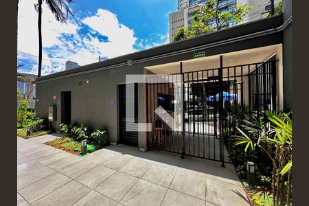 Apartamento à venda com 27m², 1 quarto e sem vaga Apartamento à venda com 27m², 1 quarto e sem vagaEntrada