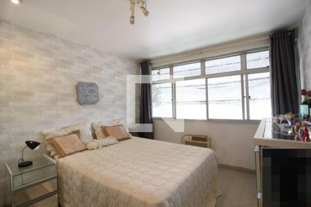 Apartamento à venda com 142m², 4 quartos e 1 vagaQuarto 2