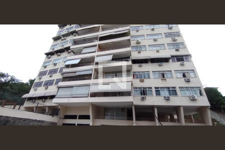 Apartamento à venda com 142m², 4 quartos e 1 vagaFachada