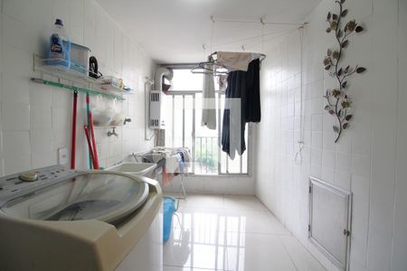 Apartamento à venda com 142m², 4 quartos e 1 vagaÁrea de Serviço