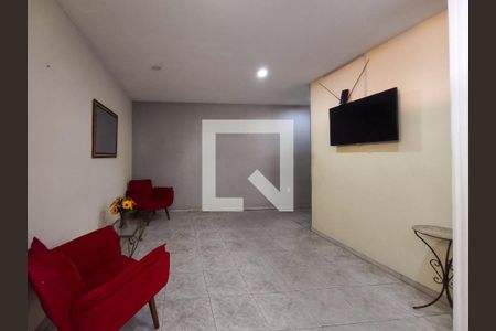 Apartamento à venda com 74m², 2 quartos e 1 vagaFachada e portaria