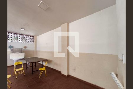 Apartamento à venda com 74m², 2 quartos e 1 vagaÁrea comum - Salão de festas
