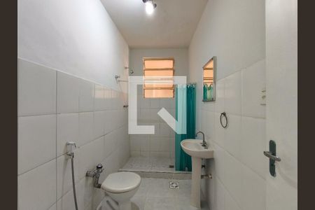 Apartamento à venda com 74m², 2 quartos e 1 vagaBanheiro Corredor