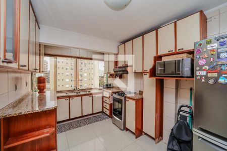 Apartamento à venda com 130m², 2 quartos e 1 vagaCozinha