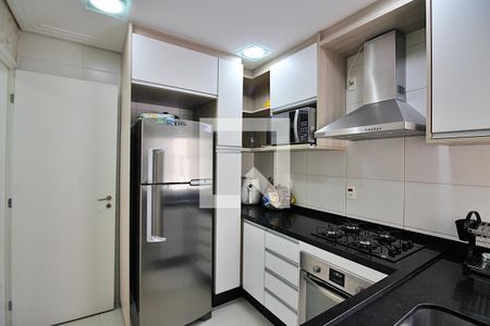 Apartamento à venda com 96m², 3 quartos e 2 vagasCozinha