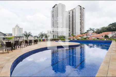 Apartamento à venda com 96m², 3 quartos e 2 vagas Apartamento à venda com 96m², 3 quartos e 2 vagasÁrea comum - Piscina