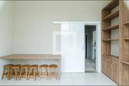 Apartamento à venda com 96m², 3 quartos e 2 vagas Apartamento à venda com 96m², 3 quartos e 2 vagasÁrea comum