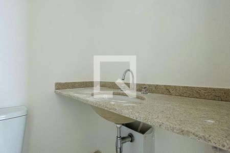 Apartamento à venda com 74m², 3 quartos e 1 vaga Apartamento à venda com 74m², 3 quartos e 1 vagaBanheiro