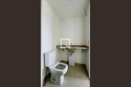 Apartamento à venda com 74m², 3 quartos e 1 vaga Apartamento à venda com 74m², 3 quartos e 1 vagaBanheiro