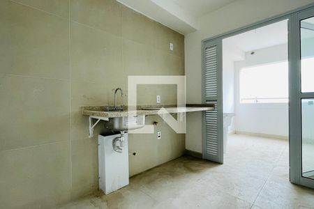 Apartamento à venda com 74m², 3 quartos e 1 vaga Apartamento à venda com 74m², 3 quartos e 1 vagaCozinha e Área de Serviço