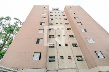 Apartamento à venda com 60m², 2 quartos e 1 vaga Apartamento à venda com 60m², 2 quartos e 1 vagaFachada