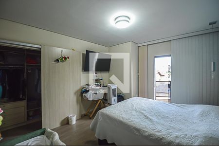 Casa à venda com 256m², 2 quartos e 2 vagas Casa à venda com 256m², 2 quartos e 2 vagas Suíte