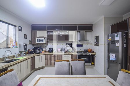 Casa à venda com 256m², 2 quartos e 2 vagas Casa à venda com 256m², 2 quartos e 2 vagasCozinha