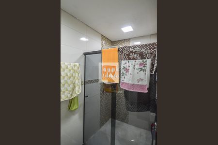 Casa à venda com 256m², 2 quartos e 2 vagas Casa à venda com 256m², 2 quartos e 2 vagasBanheiro da Suíte