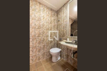 Apartamento à venda com 466m², 5 quartos e 6 vagasBanheiro da Cobertura