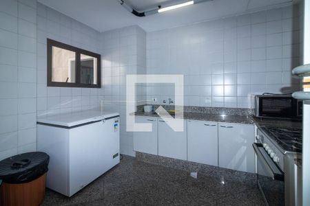 Apartamento à venda com 466m², 5 quartos e 6 vagasÁrea comum - Salão de festas