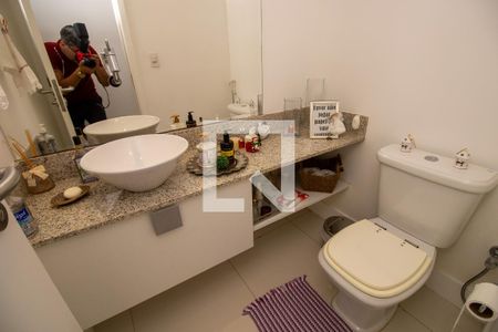 Apartamento à venda com 190m², 3 quartos e 2 vagasBanheiro Social
