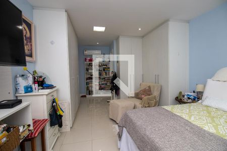 Apartamento à venda com 190m², 3 quartos e 2 vagasQuarto 2