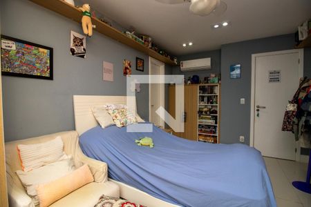 Apartamento à venda com 190m², 3 quartos e 2 vagasQuarto 1