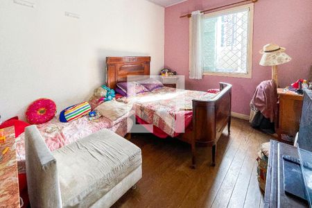 Casa à venda com 250m², 3 quartos e sem vaga Casa à venda com 250m², 3 quartos e sem vagaQuarto 2