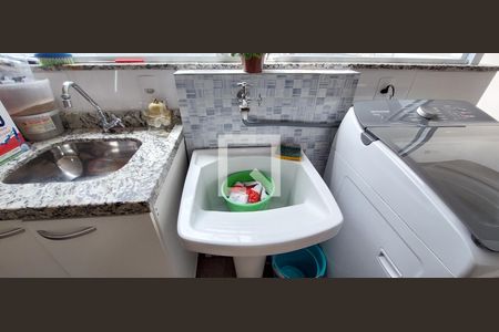 Apartamento à venda com 104m², 2 quartos e 2 vagas Apartamento à venda com 104m², 2 quartos e 2 vagasÁrea de Serviço