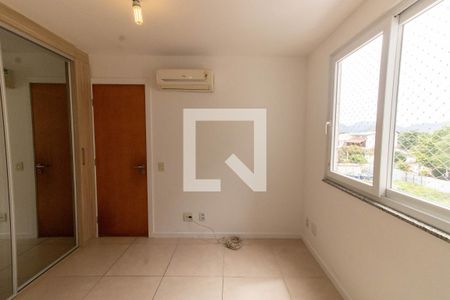Apartamento à venda com 123m², 3 quartos e 2 vagas Apartamento à venda com 123m², 3 quartos e 2 vagasSuíte 2