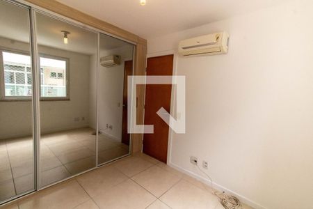 Apartamento à venda com 123m², 3 quartos e 2 vagas Apartamento à venda com 123m², 3 quartos e 2 vagasSuíte 2