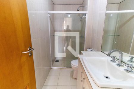 Apartamento à venda com 123m², 3 quartos e 2 vagas Apartamento à venda com 123m², 3 quartos e 2 vagasBanheiro Social