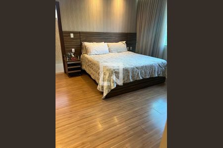 Casa à venda com 289m², 3 quartos e 2 vagasQuarto