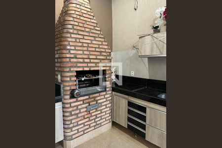 Casa à venda com 289m², 3 quartos e 2 vagasÁrea comum - Churrasqueira