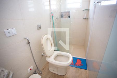 Casa à venda com 250m², 5 quartos e 4 vagas Casa à venda com 250m², 5 quartos e 4 vagasBANHEIRO QUARTO 5