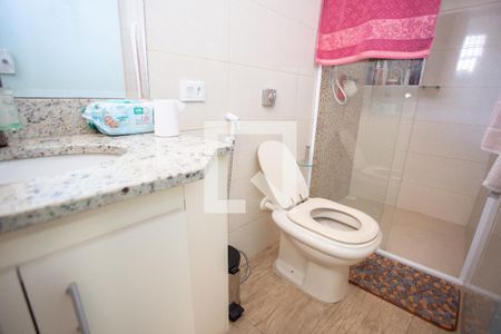 Casa à venda com 250m², 5 quartos e 4 vagas Casa à venda com 250m², 5 quartos e 4 vagasBANHEIRO QUARTO 4