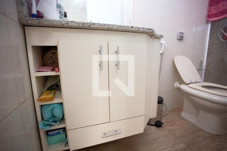 Casa à venda com 250m², 5 quartos e 4 vagas Casa à venda com 250m², 5 quartos e 4 vagasBANHEIRO QUARTO 4