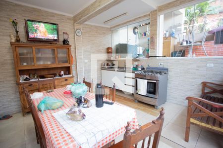 Casa à venda com 250m², 5 quartos e 4 vagas Casa à venda com 250m², 5 quartos e 4 vagasÁREA GOURMET