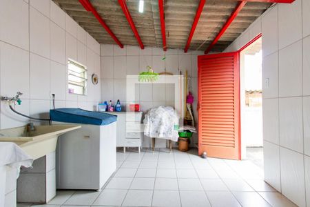 Casa à venda com 174m², 4 quartos e 1 vaga Casa à venda com 174m², 4 quartos e 1 vagaÁrea de Serviço